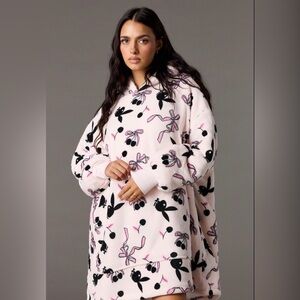 BNWT Playboy Plush Blanket Hoodie Size S/M